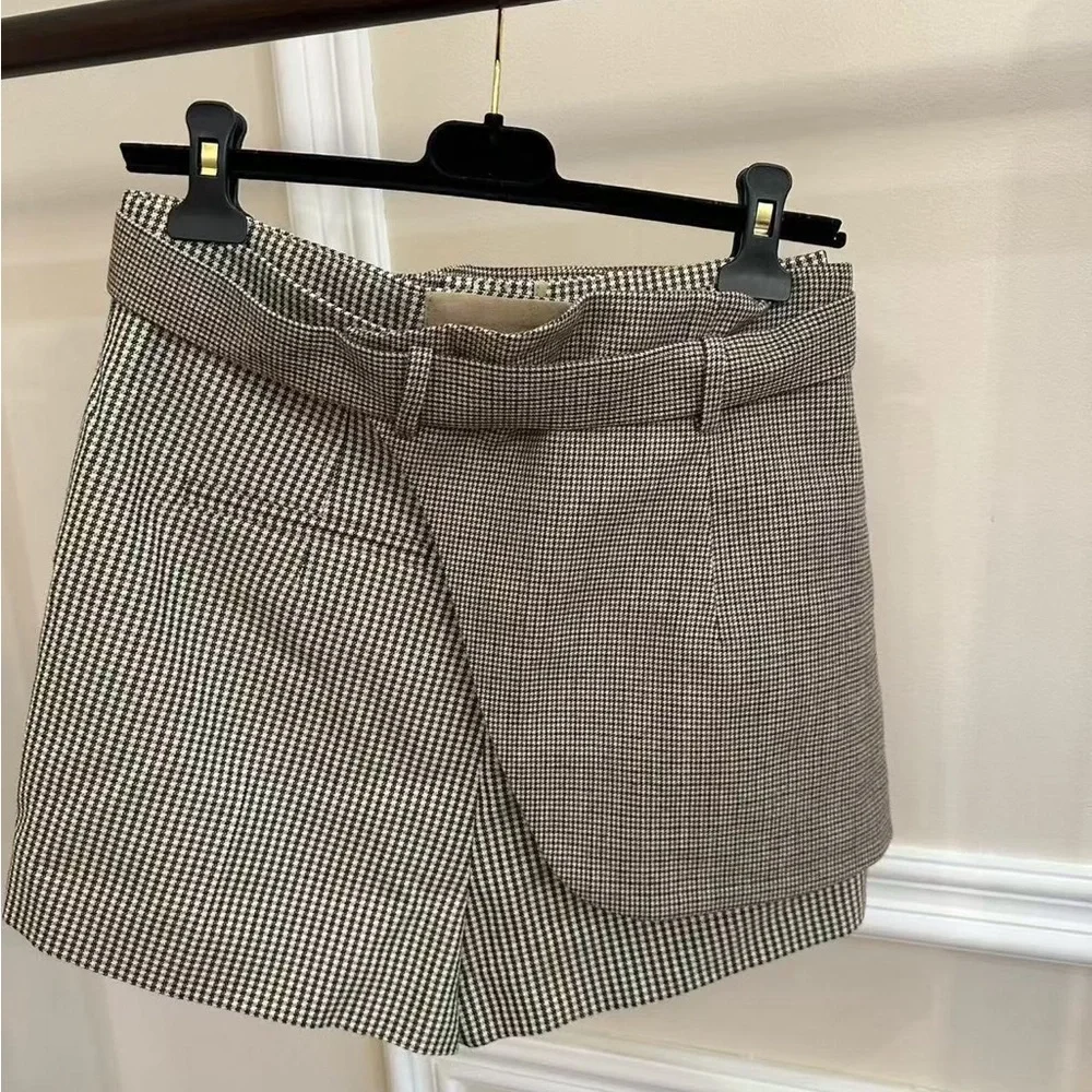 🚩steal authentic Fendi Black and White Houndstooth Shorts - Picture 2 of 9